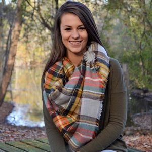 Meet your Posher, Molly